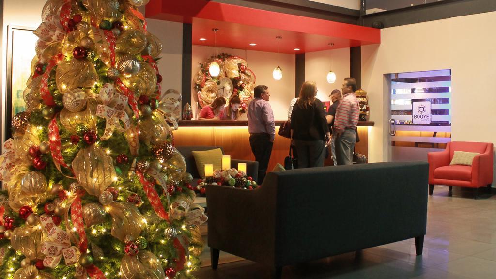 Booye Hotel Навохоа Экстерьер фото