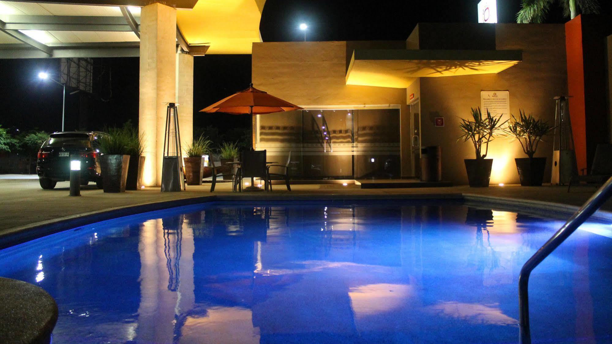 Booye Hotel Навохоа Экстерьер фото